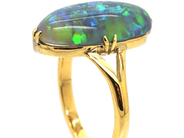 Art Deco 18ct Gold Ring set with a Black Opal