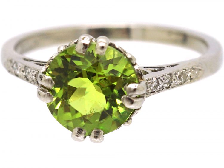 Edwardian 18ct White Gold & Platinum, Peridot Ring with Diamond Set Shoulders