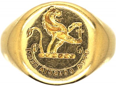 Edwardian 18ct Gold Signet Ring with an Intaglio of a Lion Rampant