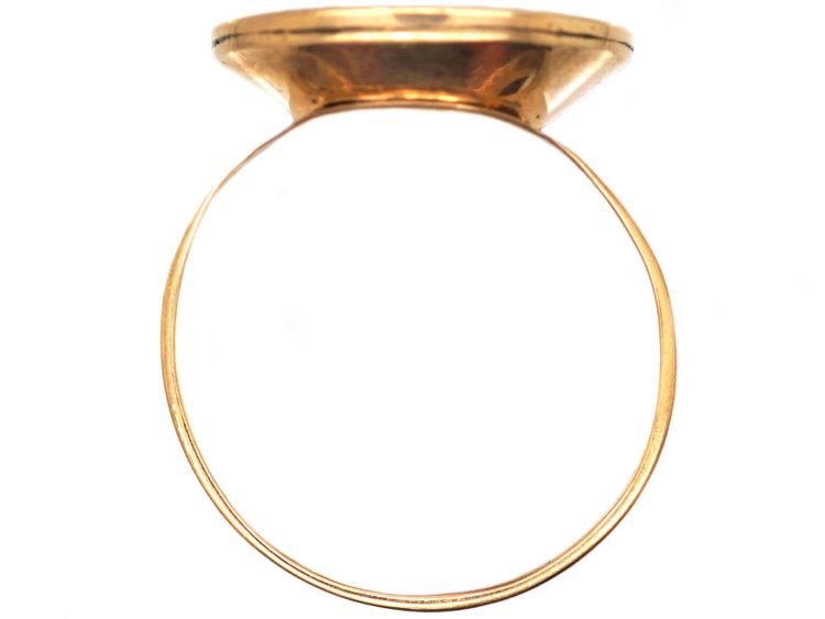 Georgian 15ct Gold Signet Ring with Carnelian Intaglio of a Crest with Earl's Coronet