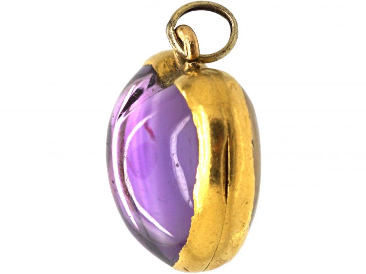 Georgian 18ct Gold Heart Locket set with a Cabochon Amethyst dated 1829 with an Earl's Coronet