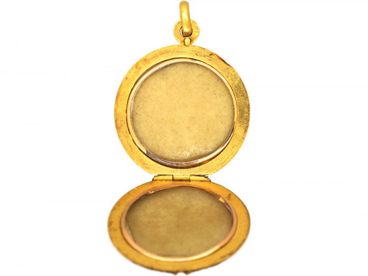 French Early 20th Century 18ct Two Colour Gold Round Locket with Mistletoe Detail set with Natural Split Pearls