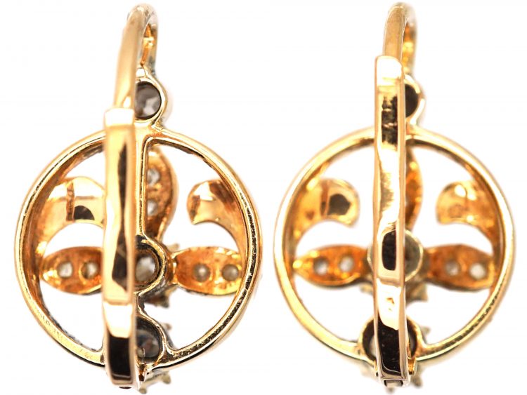 Early 20th Century 18ct Gold Flower Earrings set with Diamonds