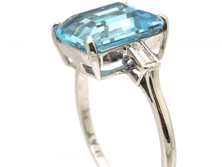 Retro Platinum Ring set with a Rectangular Cut Aquamarine with Baguette Cut Diamond Shoulderss