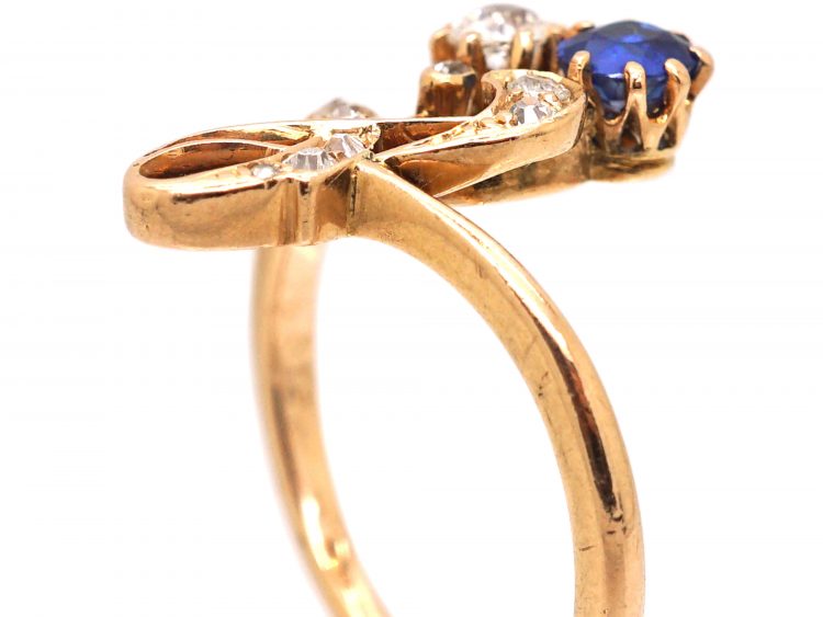 Art Nouveau 14ct Gold Flower Ring set with a Sapphire & Diamonds
