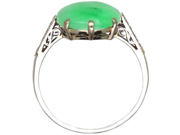 Edwardian 18ct White Gold Ring set with Jade & Diamonds