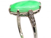 Edwardian 18ct White Gold Ring set with Jade & Diamonds