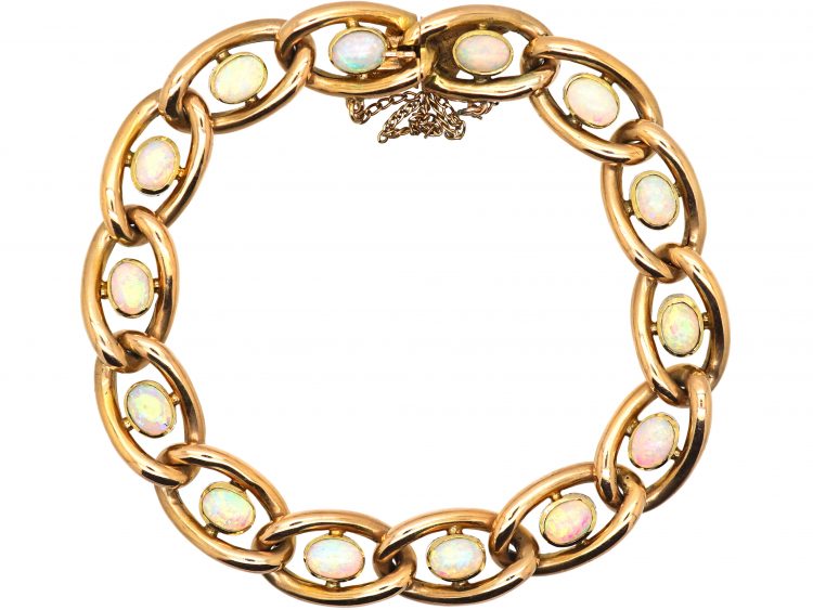 Edwardian 15ct Gold Bracelet set with Opals