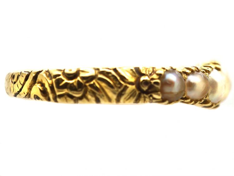 Georgian 18ct Gold Ring set with Natural Split Pearls