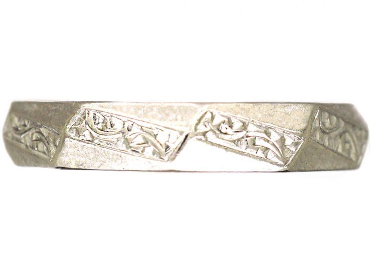 Art Deco 18ct White Gold Wedding Ring with Zig Zag Engraving