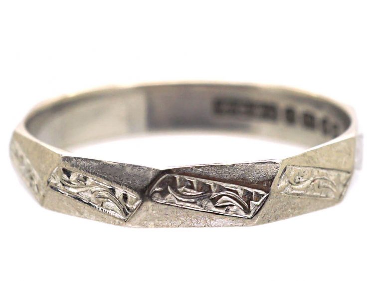 Art Deco 18ct White Gold Wedding Ring with Zig Zag Engraving