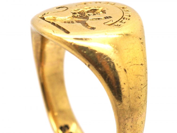 Early 20th Century 18ct Gold Signet Ring with Intaglio of a Lion