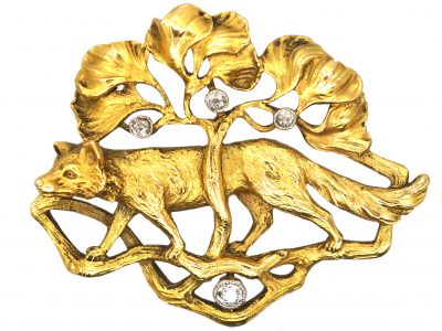 Art Nouveau 18ct Gold & Diamond Brooch of a Fox in Foliage