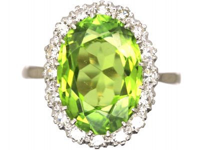 Mid 20th Century 18ct White Gold & Platinum Ring set with large Peridot & Diamonds