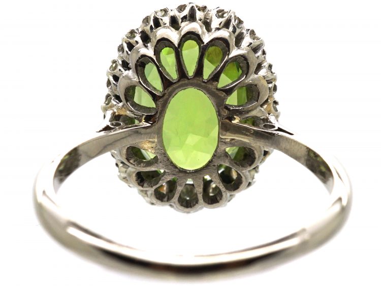Mid 20th Century 18ct White Gold & Platinum Ring set with large Peridot & Diamonds
