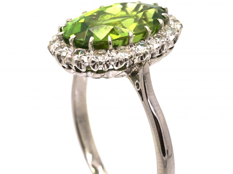 Mid 20th Century 18ct White Gold & Platinum Ring set with large Peridot & Diamonds
