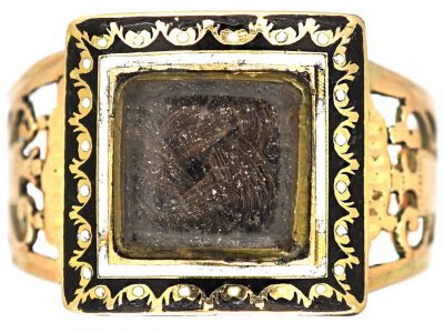 Georgian 9ct Gold Ring with Hair Compartment & Black & White Enamel Detail
