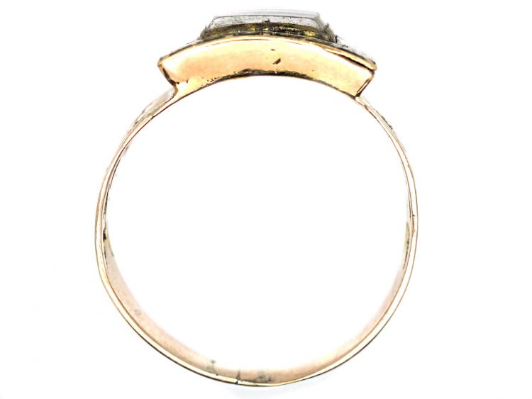 Georgian 9ct Gold Ring with Hair Compartment & Black & White Enamel Detail