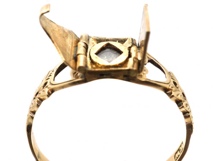 Victorian 9ct Gold Envelope Locket Ring