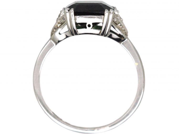 Early 20th Century 14ct White Gold Ring set with a Green Tourmaline with Diamond Set Shoulders
