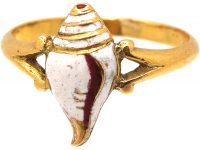 Georgian 18ct Gold Ring with Enamelled Conch Shell