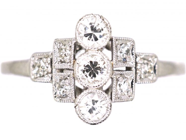 Early 20th Century 18ct White Gold Geometric Ring set with Diamonds