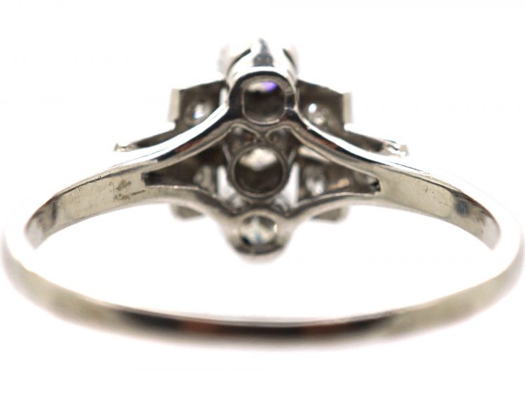 Early 20th Century 18ct White Gold Geometric Ring set with Diamonds