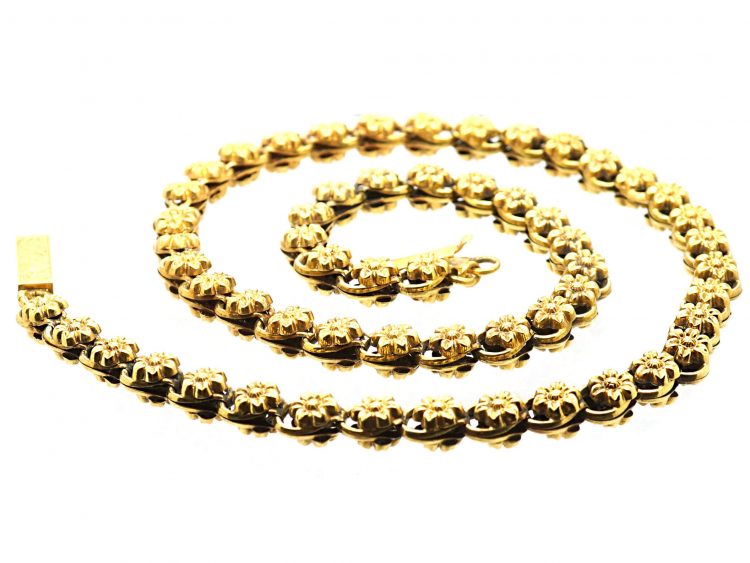Victorian 15ct Gold Flower Chain with Engraved Rectangular Box Clasp