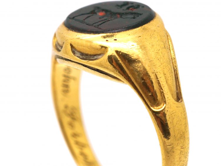 Early Victorian 18ct Gold Signet Ring with Bloodstone Intaglio of a Horse