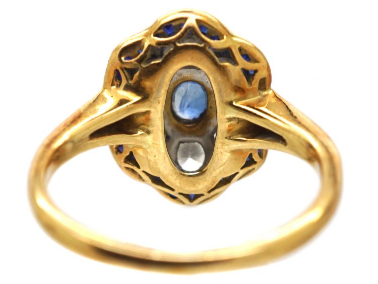 Mid 20th Century 18ct Gold & Platinum Sapphire & Diamond fancy Oval Cluster Ring