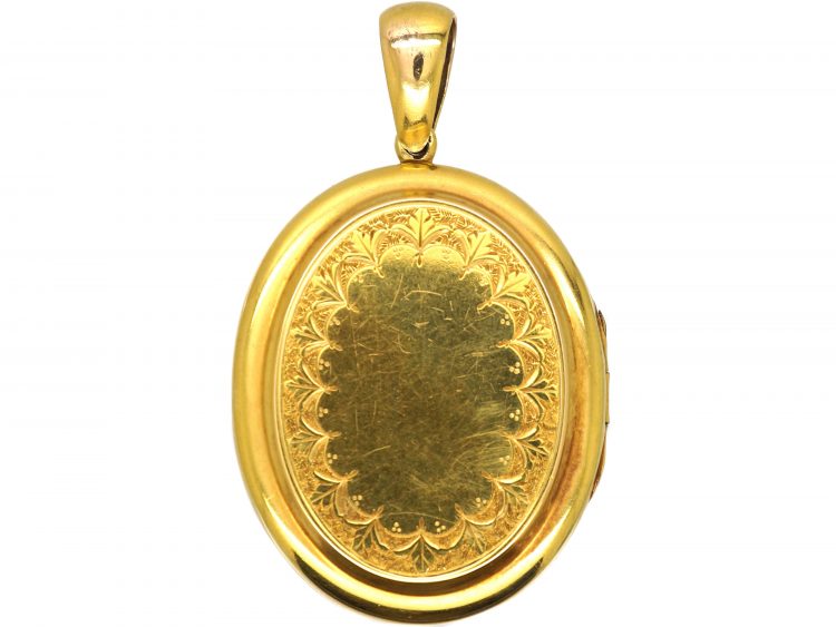Victorian 18ct Gold Locket with Engraved Fuchsias