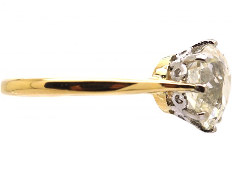 18ct Gold Ring set with a 3.50 carat Cushion Cut Diamond
