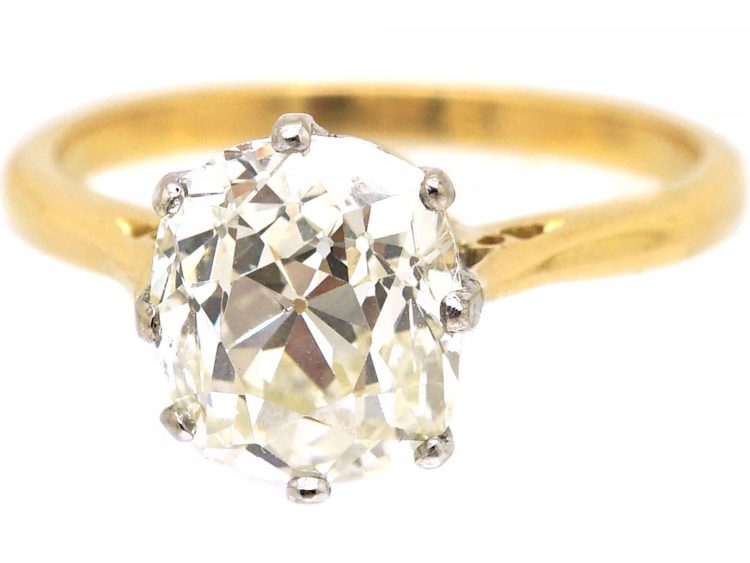 18ct Gold Ring set with a 3.50 carat Cushion Cut Diamond