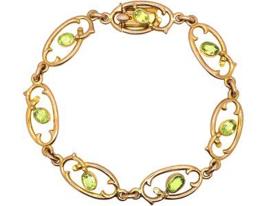 Edwardian 9ct Gold Bracelet set with Peridots
