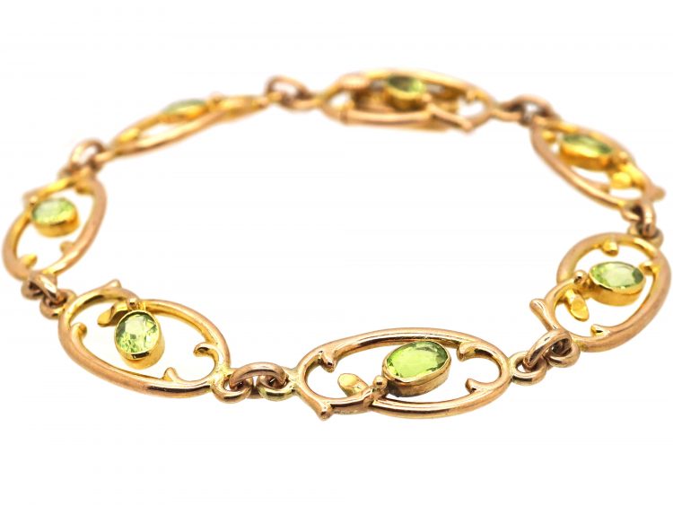 Edwardian 9ct Gold Bracelet set with Peridots