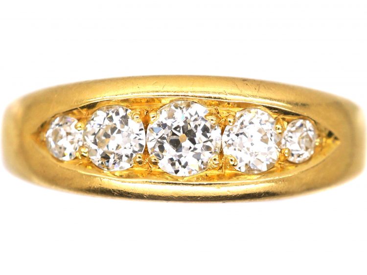 Victorian 18ct Gold Boat Shaped Ring set with Five Diamonds