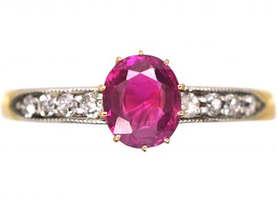 Edwardian 18ct Gold Ring set with a Ruby & Diamonds