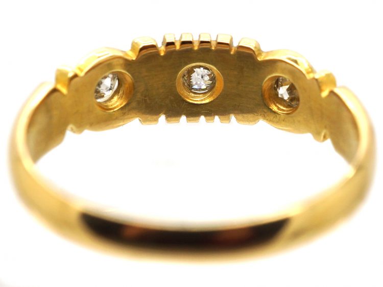 Victorian 18ct Gold Ring set with Three Diamonds
