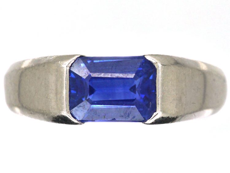 Platinum Ring set with a Sapphire by Boodles
