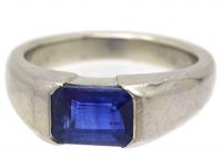 Platinum Ring set with a Sapphire by Boodles