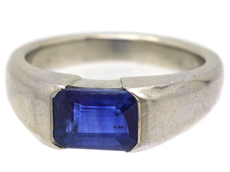 Platinum Ring set with a Sapphire by Boodles