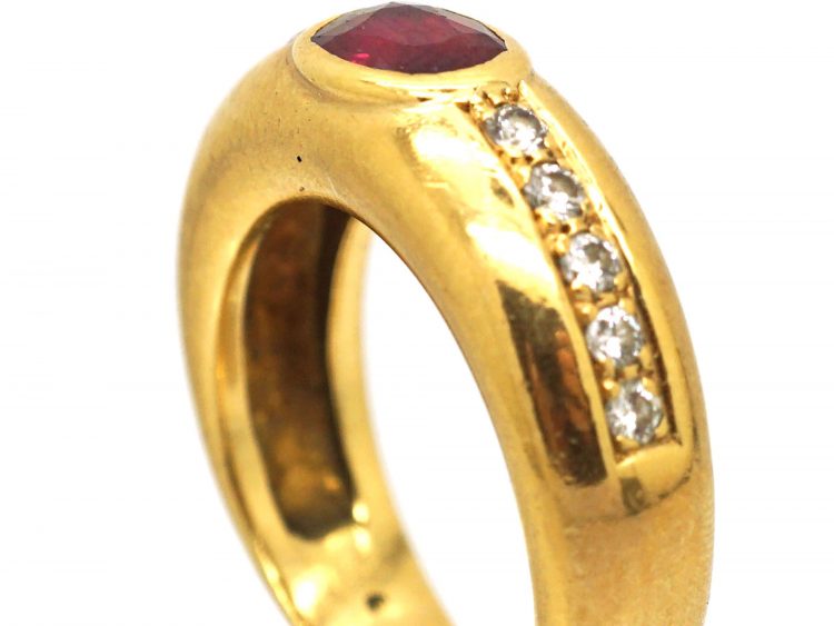 Modernist 18ct Gold Ring set with a Ruby and Diamond Shoulders
