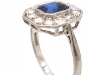 18ct White Gold Octagonal Cluster Ring set with a Sapphire & Diamonds