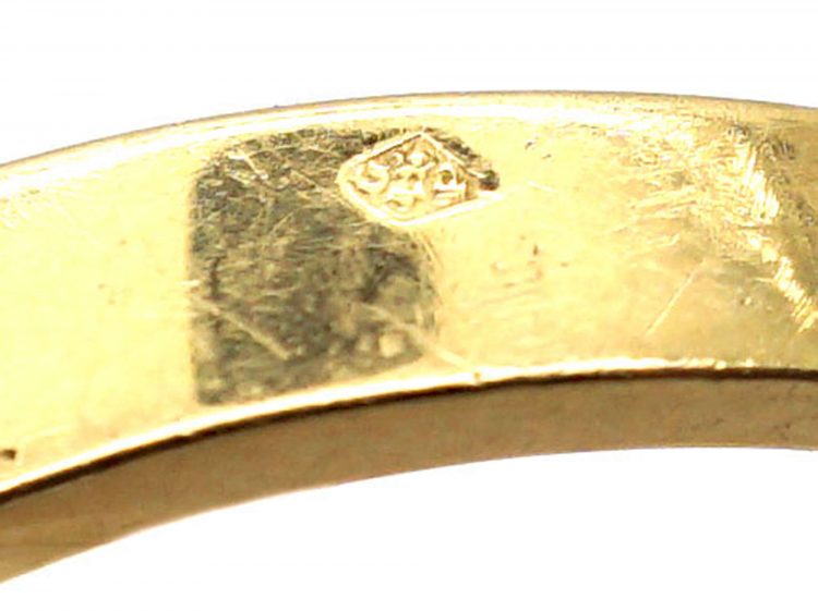 Modernist 18ct Gold Geometric Ring set with an Emerald