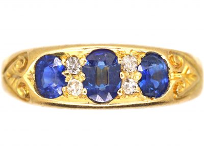 Victorian 18ct Gold, Sapphire & Diamond Three Stone Boat Shaped Ring