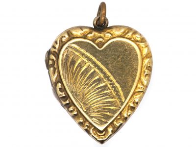 Early 20th Century 9ct Back & Front Heart Shaped Locket