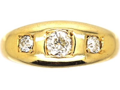 18ct Gold Ring Set With Three Diamonds in Square Settings