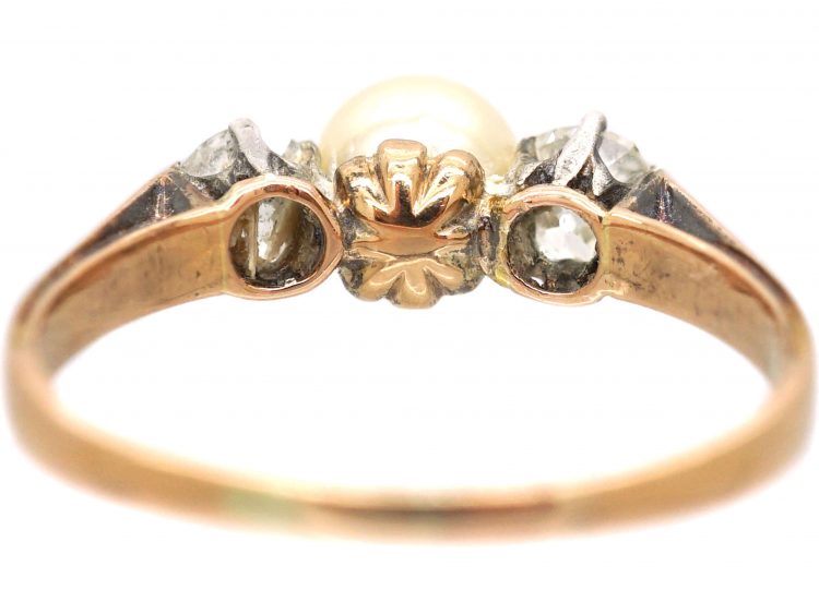 Edwardian 15ct Gold Ring set with a Natural Pearl & Two Diamonds
