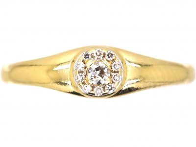 Early 20th Century 14ct Gold Small Diamond Cluster Ring
