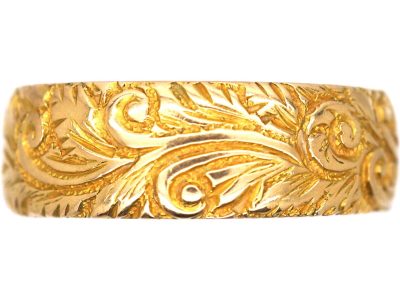 Edwardian 18ct Gold Wedding Ring with Leaf Motif